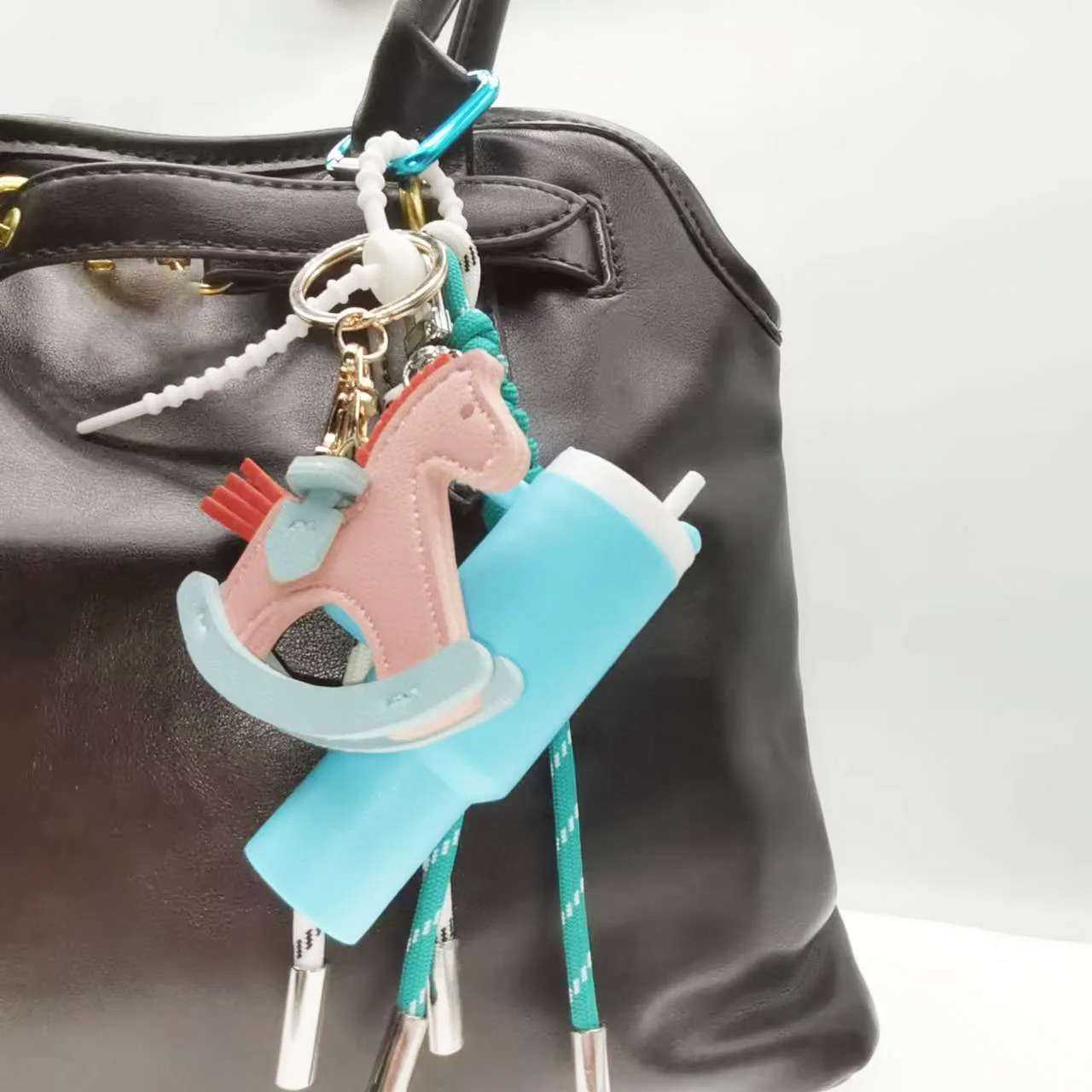 Ita Bag Accessories Bag Charms - огляд і ціна Women'S Accessories Loewe