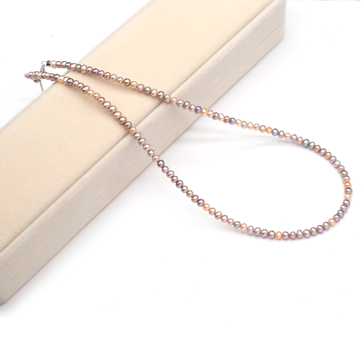 Real Natural Freshwater Pearl  - огляд і ціна Accessories Woman