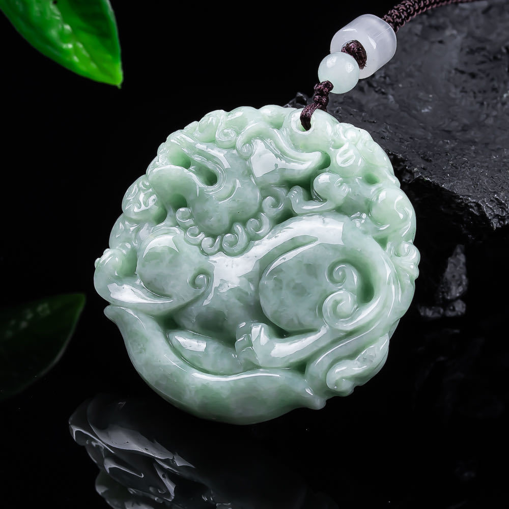 Natural Myanmar Jadeite Pixiu  - огляд і ціна Accessories Woman